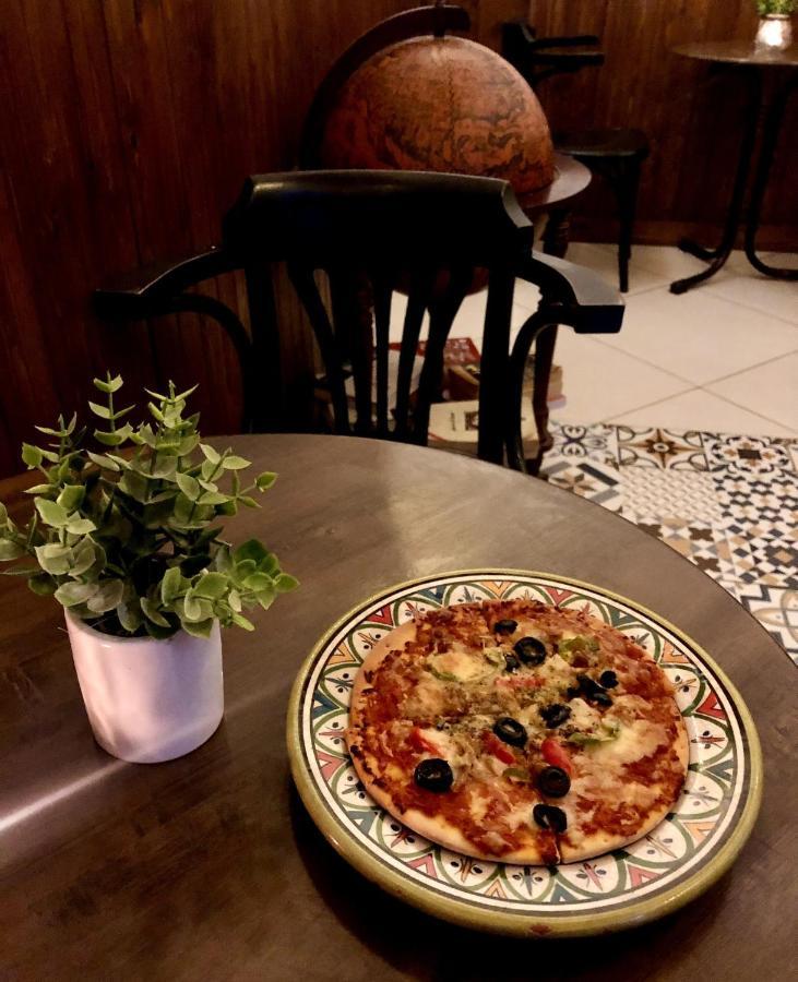 Riad&Café culturel BAB EL FAN Tétouan Esterno foto